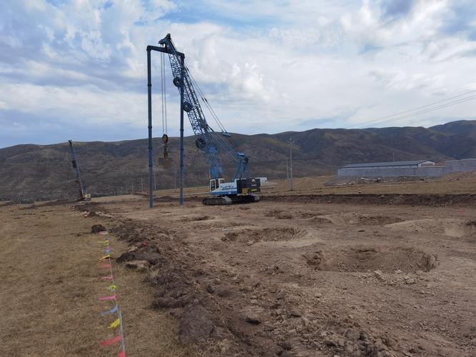 强夯灌水施工技术解析：原理、优势与实操要点